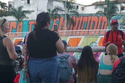 Historical Shared Tour Salsa, Graffiti & Resistance in Cali - The 3-hour route: from Jairo Varela’s plaza to dancing at Cimarrón