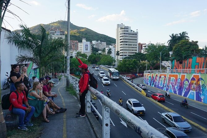 Historical Shared Tour Salsa, Graffiti & Resistance in Cali - How the group tour feels: pace, size, and your personal comfort