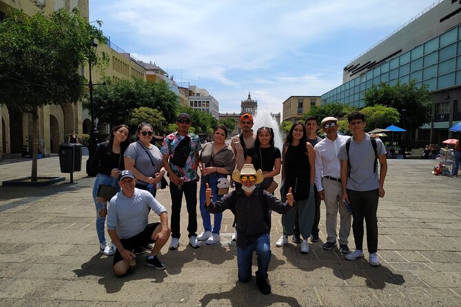 History and Murals: Walking Tour Guadalajara - Pace, breaks, and the English guide factor