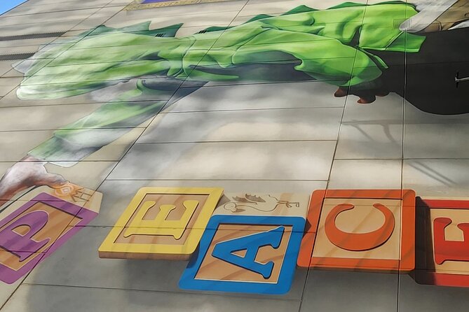 "In The Streets & Eats" Mural Art Tour Of Charlotte - NASCAR Hall of Fame: fun stops, but don’t expect full museum time