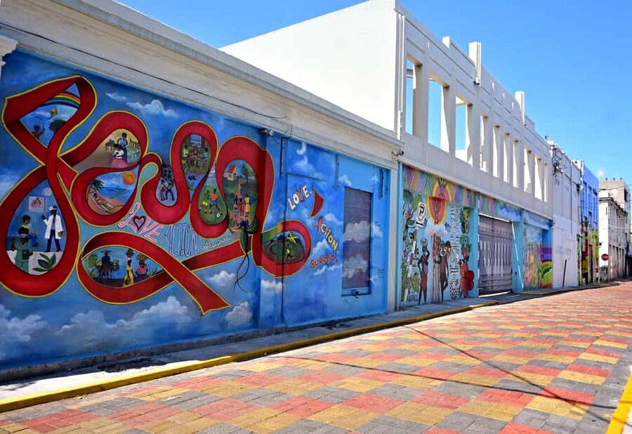 Kingston Creative: Mural Art Walking Tour - Water Lane murals and AR: how the storytelling layers work