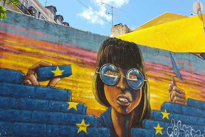 Lisbon Street Art and Lookout Point Tour - Price and logistics: what $38.99 buys you
