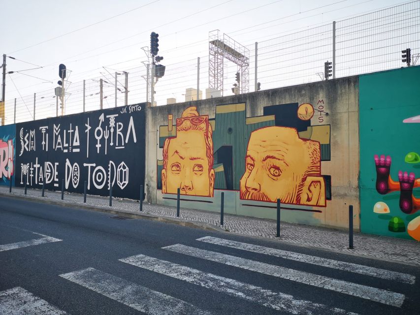 Lisbon: Street Art Tuk Tuk Tour - How the 2–4 hour timing works in real life