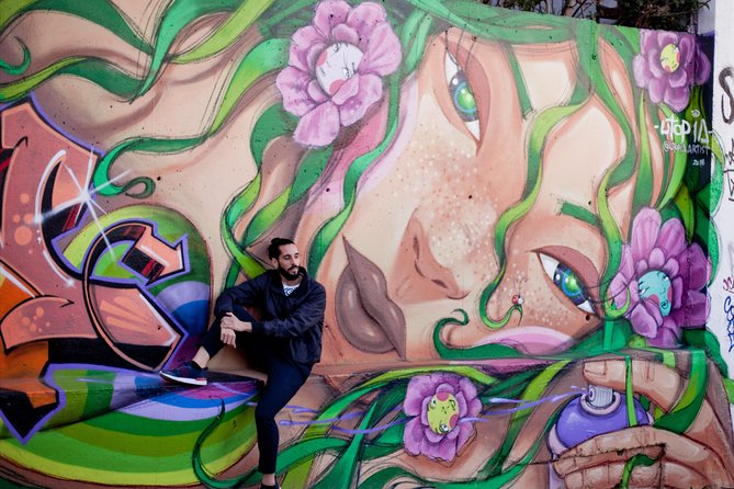 Lisbon Street Art Walk - Meeting on Largo da Graça: what to expect at the start