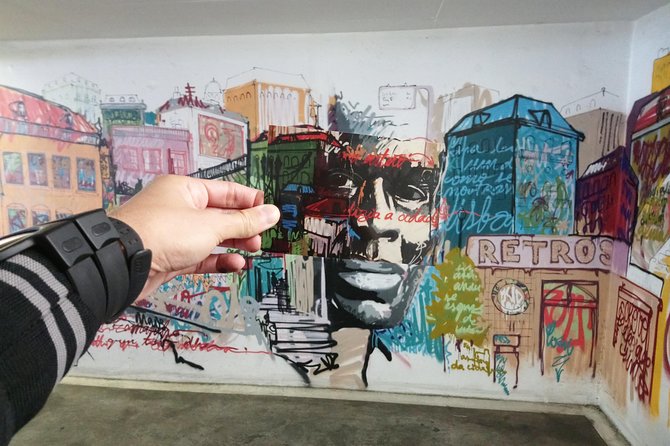Lisbon Street Art Walk - The guide: communication matters more than you think