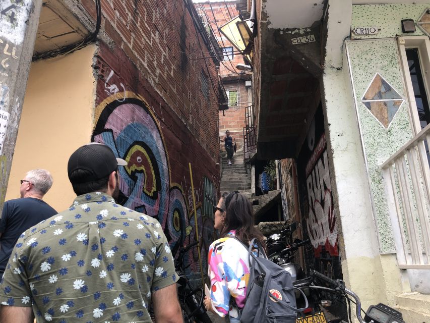 Medellín: Private Comuna 13 Street Art Tour - Interacting with locals without turning it into a spectacle