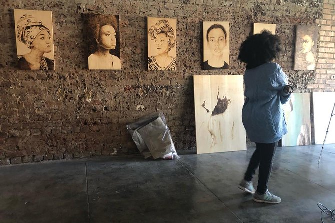 (Meet the Artist)Art Gallery & Street Art tour with lunch - Price and timing: what you’re really paying for