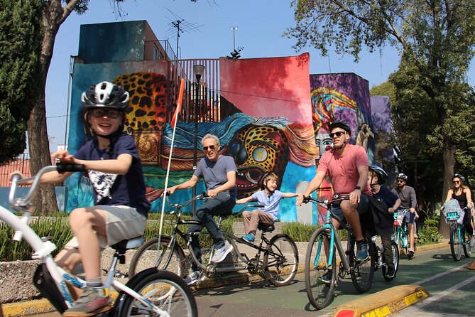 Mexico City; ART NACO : Murals & Street Art Bike Tour - Pushkin Garden Break: A Calm Patch Before the Big Wall Sections