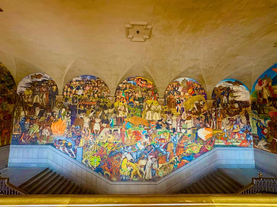 Mexico City: Diego Rivera's Murals Guided Walking Tour - The guides really make (or break) this tour