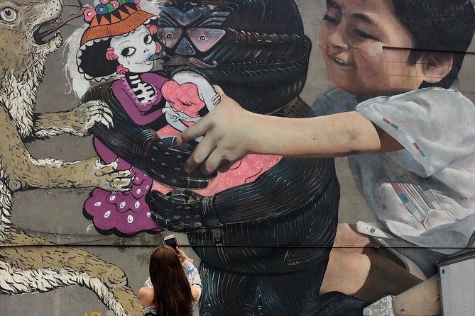 Mexico City Private Street Art Tour - The Guides: Why Names Like Neene and Ruben Come Up