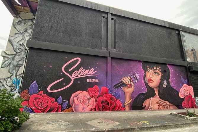 Miami's Best Graffiti Guide - Wynwood - Squad Safari - 2-9ppl - Where the tour starts: 400 NW 26th St and how to show up ready