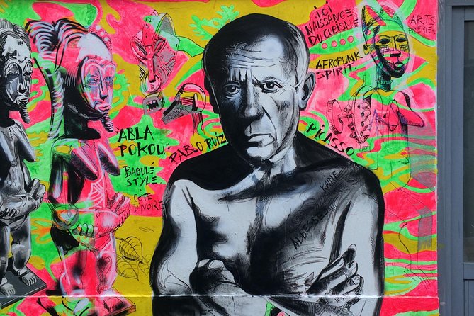 Montmartre Street Art Tour with an Artist - Small Group Size: Why You’ll Actually Talk With Your Guide