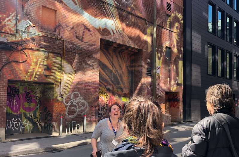Montreal: Guided Walking Tour of Montreal's Murals - Where the Tour Starts: Maison du développement durable