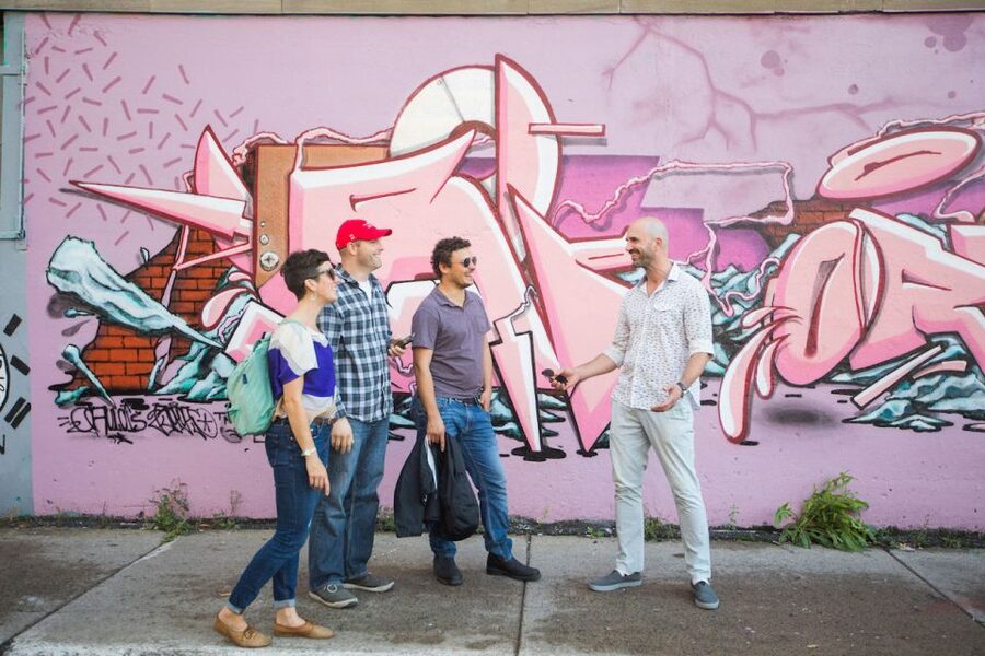 Montreal: Street Art & Mural 2-Hour Guided Walking Tour - How the walk feels: pace, comfort, and water