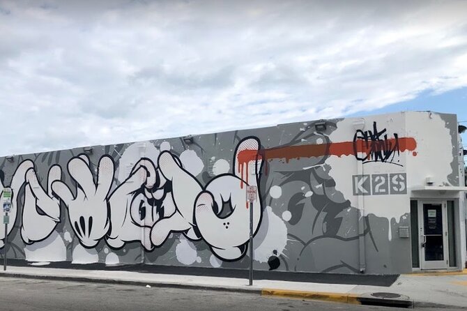 Museum of Graffiti Admission - Inside the Museum: Graffiti Pioneers, Exhibits, and Memorabilia