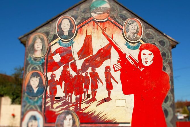 N0 1 Belfast black cab Irish and British mural 2hr private tour - A Victorian Prison and Remand Life