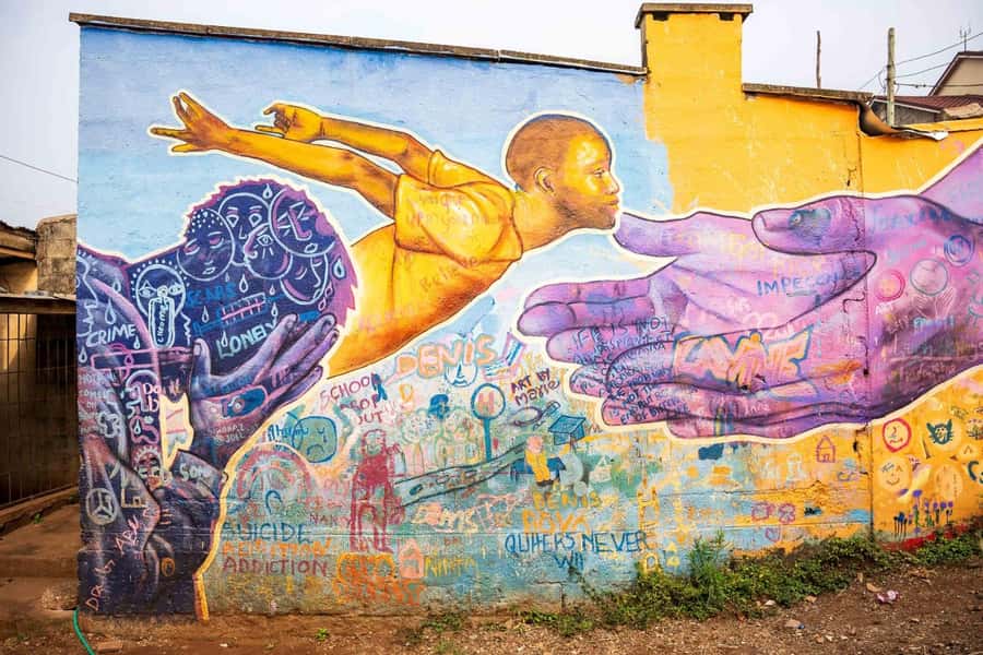 Nairobi: Kibera Street Art Tour with Local Artists - Stop-by-stop: Gateway Supermarket, the Kibera route, and the special 30-minute stop
