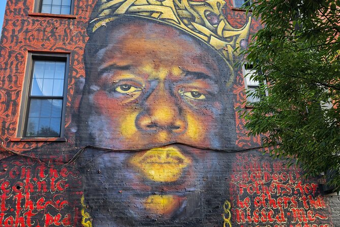 New York: Hip-Hop, Murals, Sports & Dangerous Neighborhoods Tour - Harlem murals, a coffee stop, and Apollo Theater energy