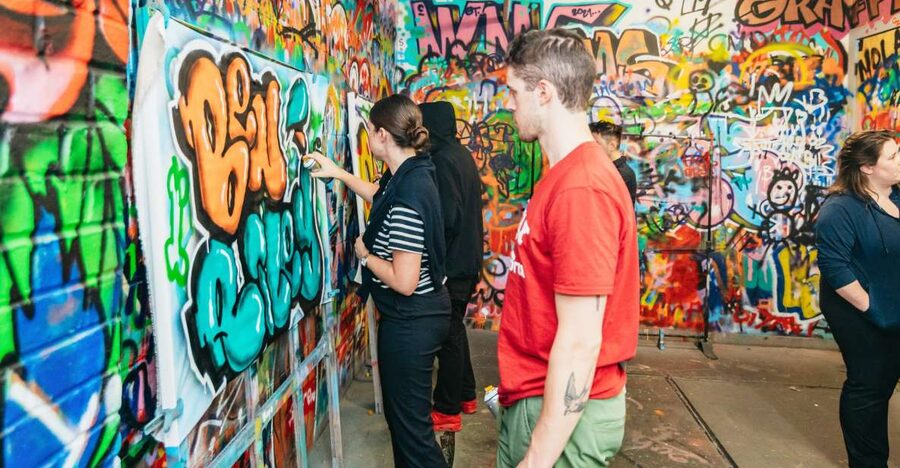NYC: Brooklyn Graffiti Workshop with Local Artist - Arriving at the Bushwick Studio: Where Street Art Meets the Lesson