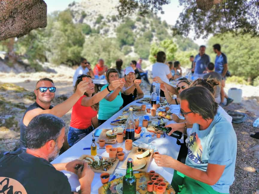 Orgosolo Experience: Murals and Culture with a typical Lunch - Why this Orgosolo day tour feels worth the time