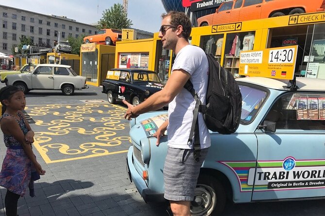 Original Budapest Alternative Street Art & Jewish Tour - Stop 3: Andrássy Avenue to Király u. (and into the 7th district)
