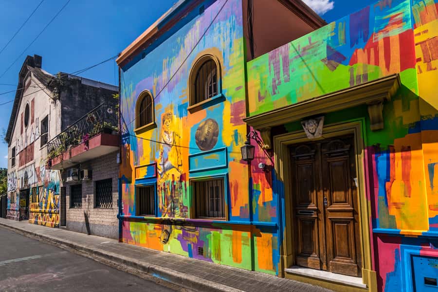 Palermo: Graffiti and Street Art Guided Tour in English - Meet at Plaza Serrano (Plaza Cortazar) and get moving fast