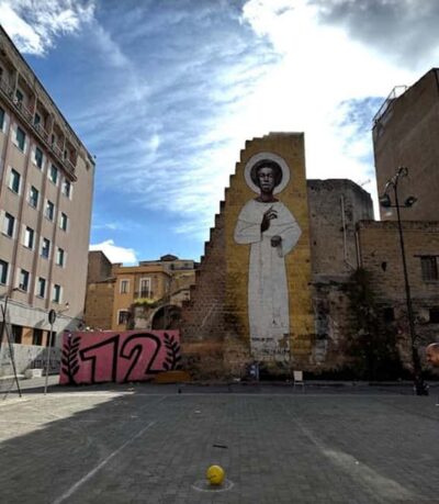 Palermo: Street Art and Urban Life Walk - Meeting in Vucciria and using Via Argenteria as your anchor