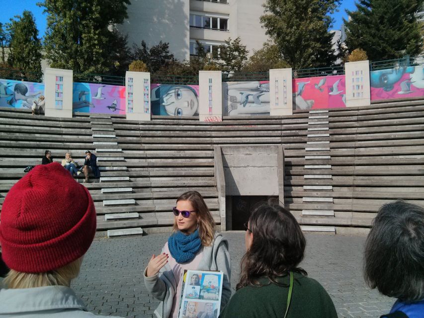 Paris: Belleville Street Art Tour with an Artist - Associations and International Artists: How the Scene Stays Active