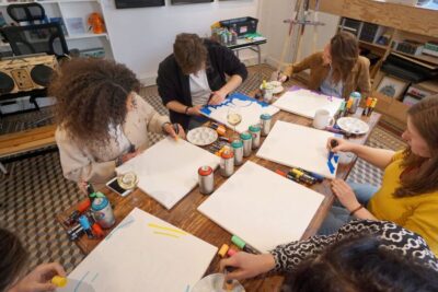 Paris: Graffiti on Canvas Workshop at an Art Studio - Your 2-Hour Flow: From Brainstorm to Finished Canvas