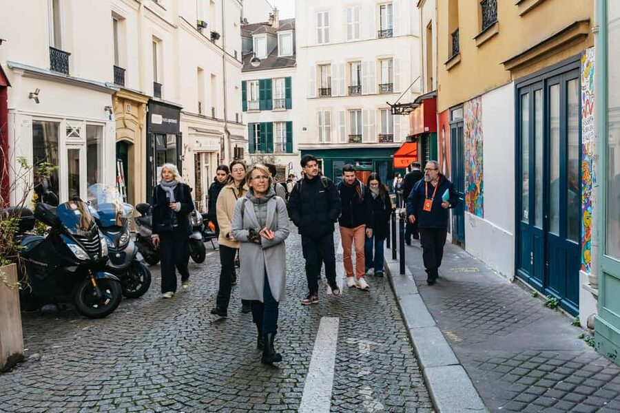 Paris: Street Art Walking Tour with a Street Artist Guide - Who should book this tour