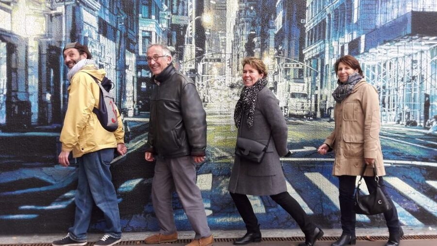 Paris: Urban Art Murals Walking Tour with an Expert - How to look at murals like a pro (even if you’re not an art person)