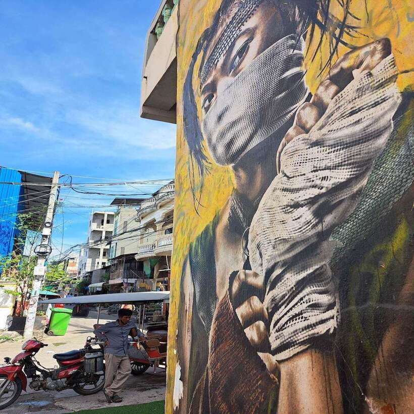 Phnom Penh | Food & Street Art Half Day Tour by Tuk Tuk - What you really learn: Khmer food culture and how murals work as commentary