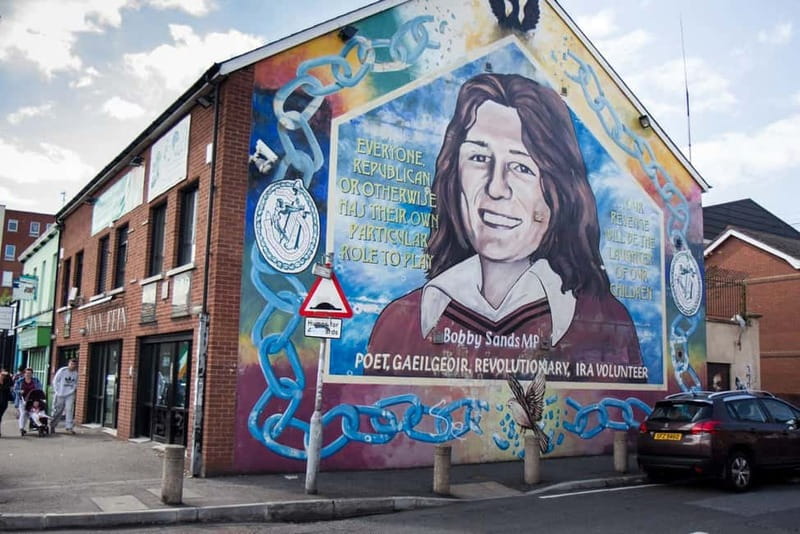 Political Wall Murals and Peacewall - Catholic vs Protestant Murals: What You’re Really Seeing