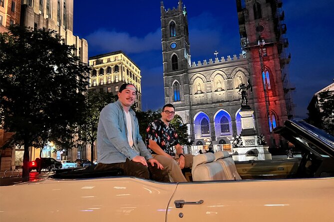 PRIVATE 2-Hour tour of Montréal in Convertible Cadillac + Murals - What makes the private part feel worth it: guide personality + timing