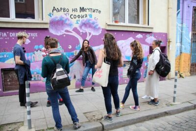 Private 2 Hours Sofia Street Art and Graffiti Tour - Start at the Monument of Saint Sofia: easy to find, easy to join