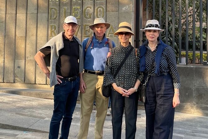 Private Mexico City Mural Art Tour - Location, meeting point, and getting there without stress