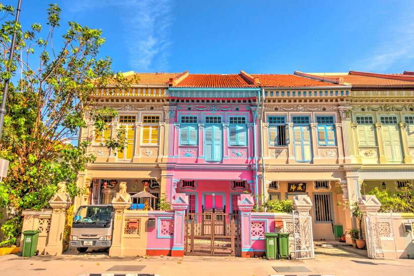 Private Street Art Tour in Singapore - Why Singapore Street Art Works So Well on a Walking Tour