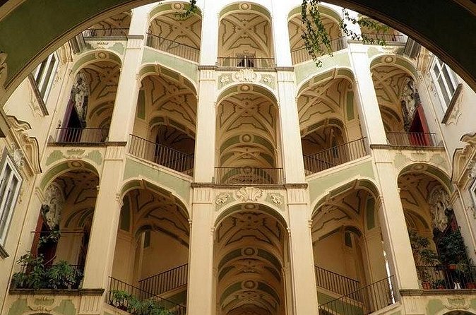 Rione Sanità Tour among Baroque, Revival, Street Art & Food - Palazzo San Felice and Palazzo dello Spagnolo: reading Neapolitan baroque at street level