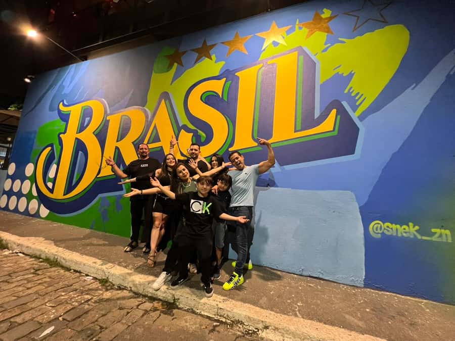 São Paulo: Bar and Street Art Crawl with Local Guide - Vila Madalena Walk: Where Art, Food, and Nightlife Collide