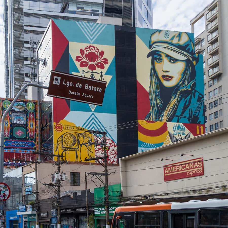 Sao Paulo, Pinheiros - Food & Graffiti Tour | in English - Graffiti Stops That Make You Look Twice