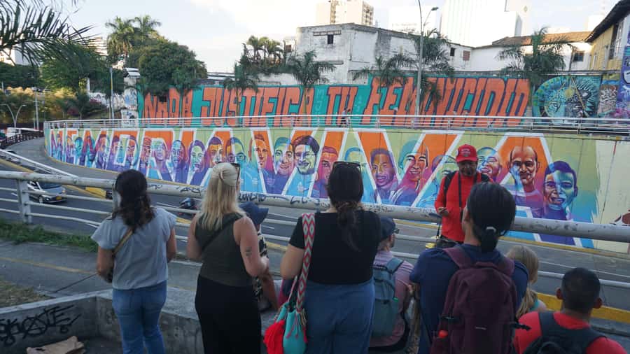 Shared Tour Cali's Salsa, Graffiti & Resistance Experience - Calle del Pecado: Where Rhythm Meets Street Life