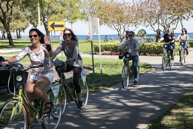St Pete Awesome Mural Biking Tour - The start point: where you meet and what to expect right away