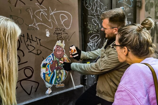 Street Art and Alternative Tour in Budapest - Price for a Two-Hour City-Reading Lesson