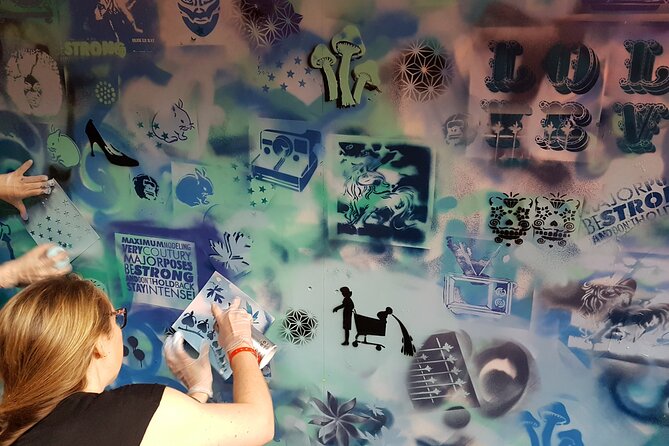 Street Art Tour and Spray Painting Workshop in London - Small Group Size (Max 20): Why It Matters More Than You Think
