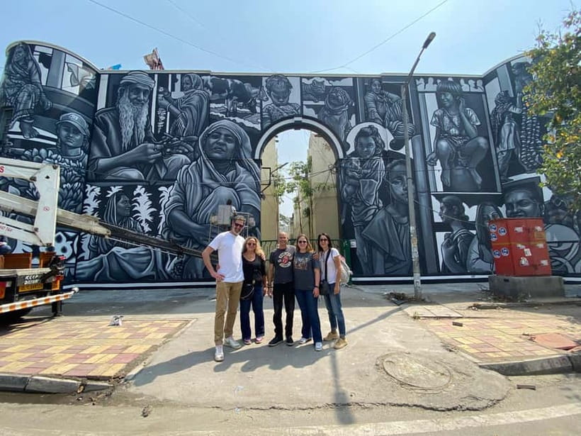 Street Art Walk with Chai & Snack - Quick hits before you go