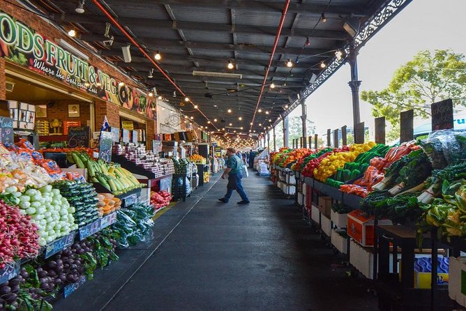 Street Food & Street Art, Backroads & Boroughs - Presgrave Place: backstreets where art and snacks feel connected