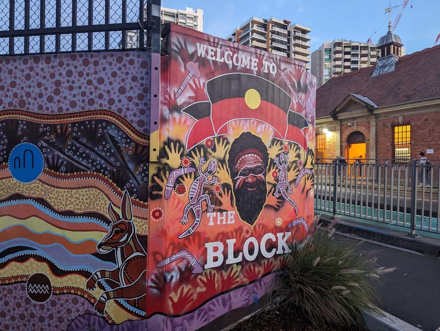 Sydney: Street Art & Small Bar Tour with Complimentary Drink - Budget reality check: how $46 turns into a full night out