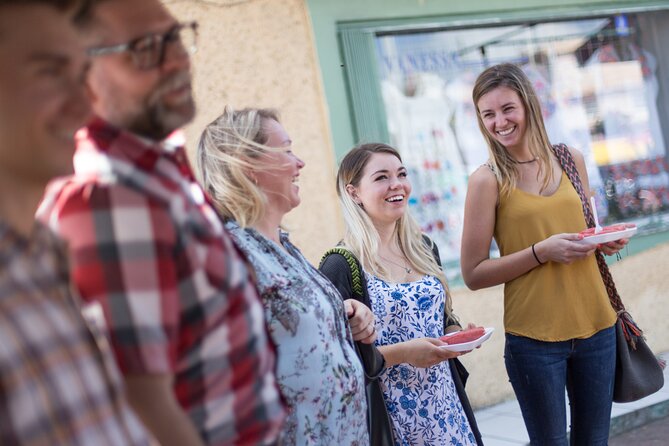 Taste of Cancun: Street Food, Local Market and Urban Murals Tour - Meeting point to first bites: starting in Centro the local way