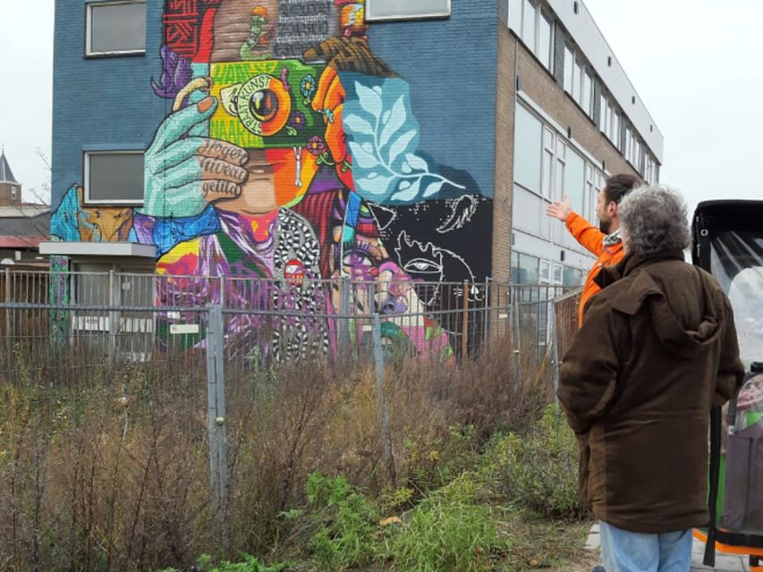 The Hague: Street Art Tour by Bike - The city center part: hidden alleys and why the murals exist