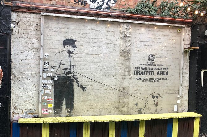 The Original London Street Art Tour - Stop 1: Old Spitalfields Market and the Brushfield Street intro